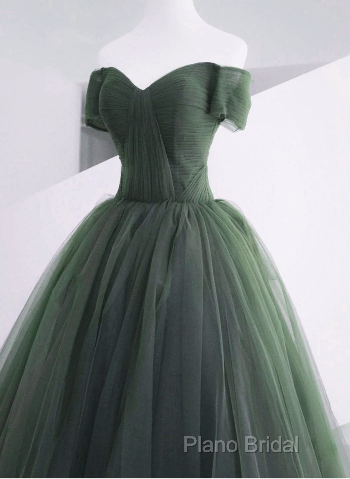 Green Off Shoulder Tulle Sweetheart Long Party Dresses, Green Tulle Formal Dresses Formal Prom Dresses
