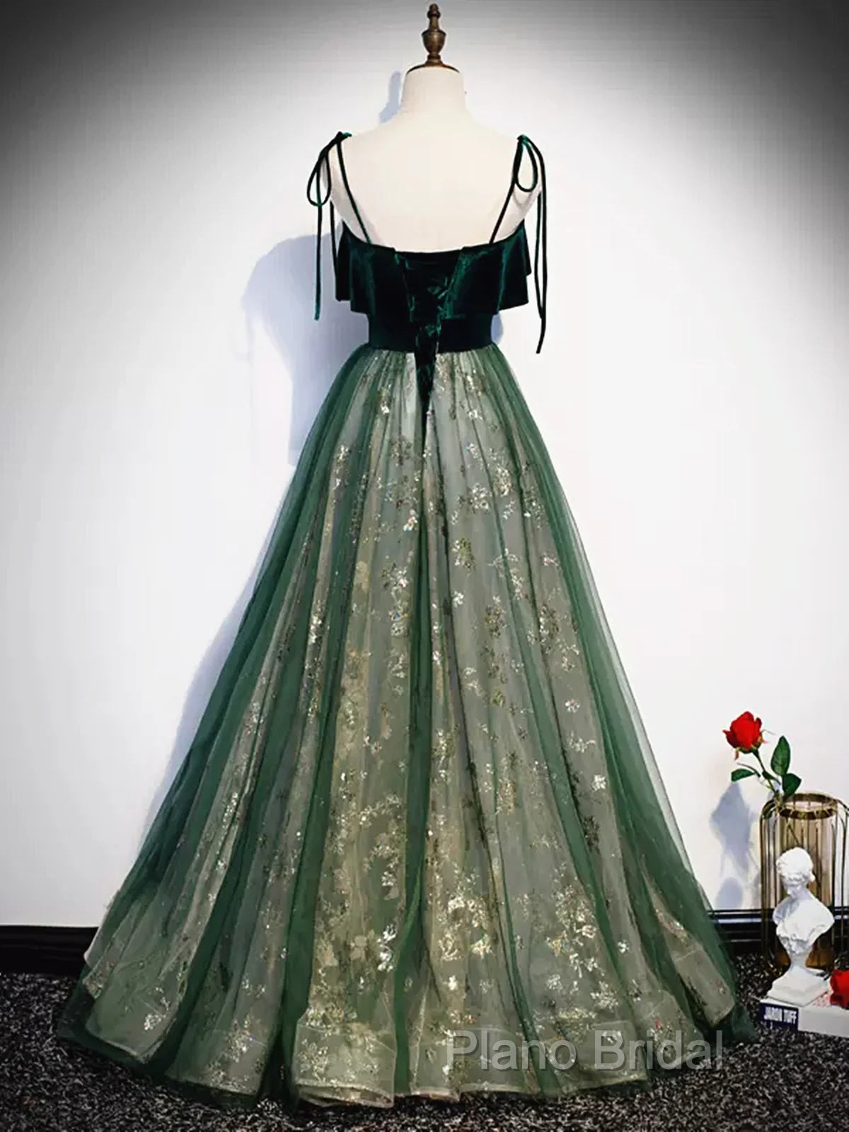 Green Straps Velvet Long Lace Formal Prom Dresses