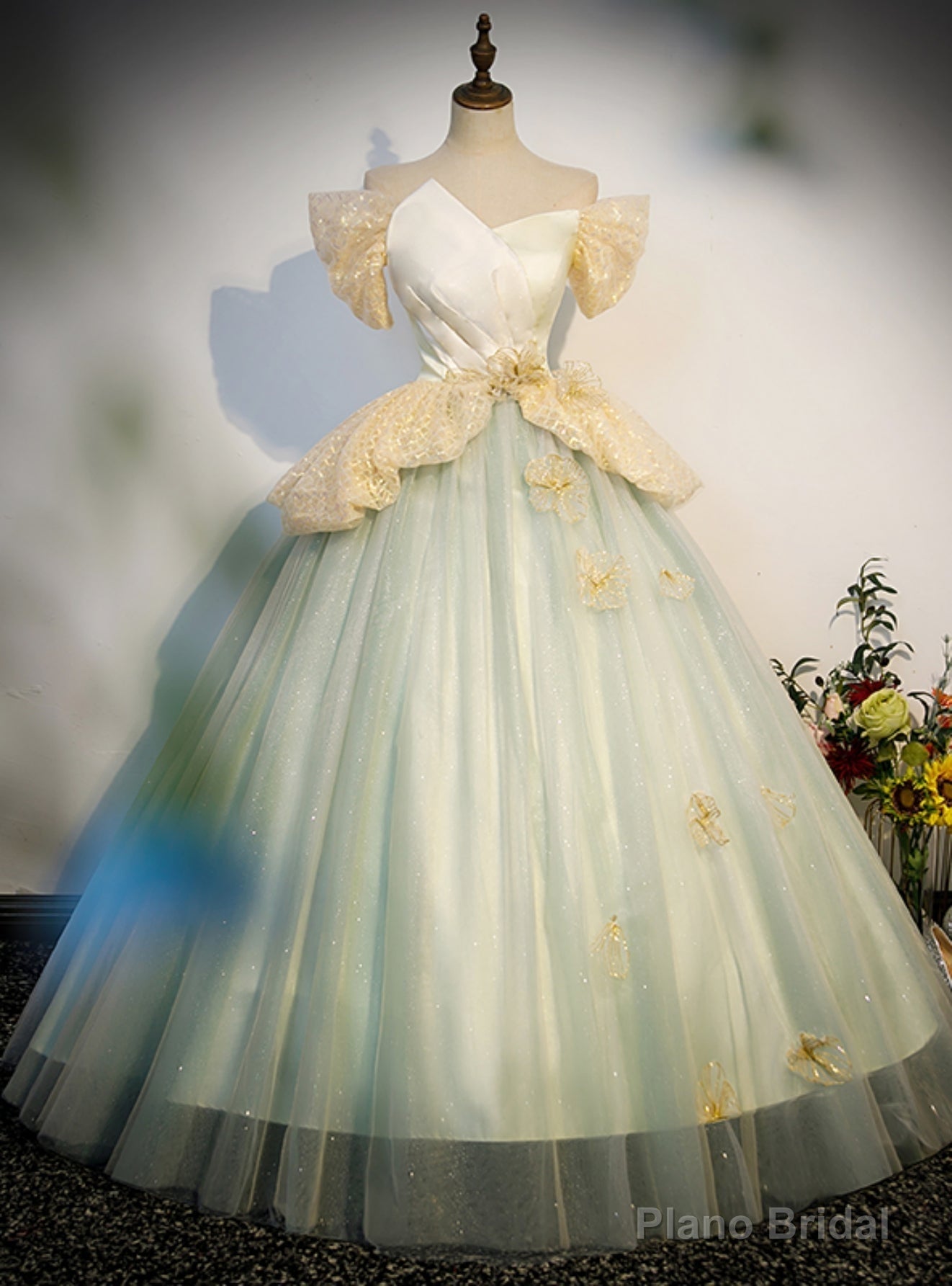 Green Tulle Sequins Off the Shoulder Pleats Quinceanera Dress