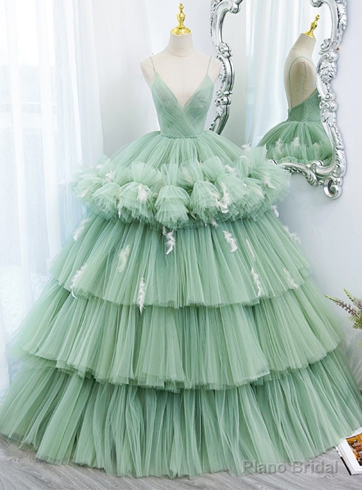 Green Tulle Spaghetti Straps V-neck Quinceanera Dress Main image