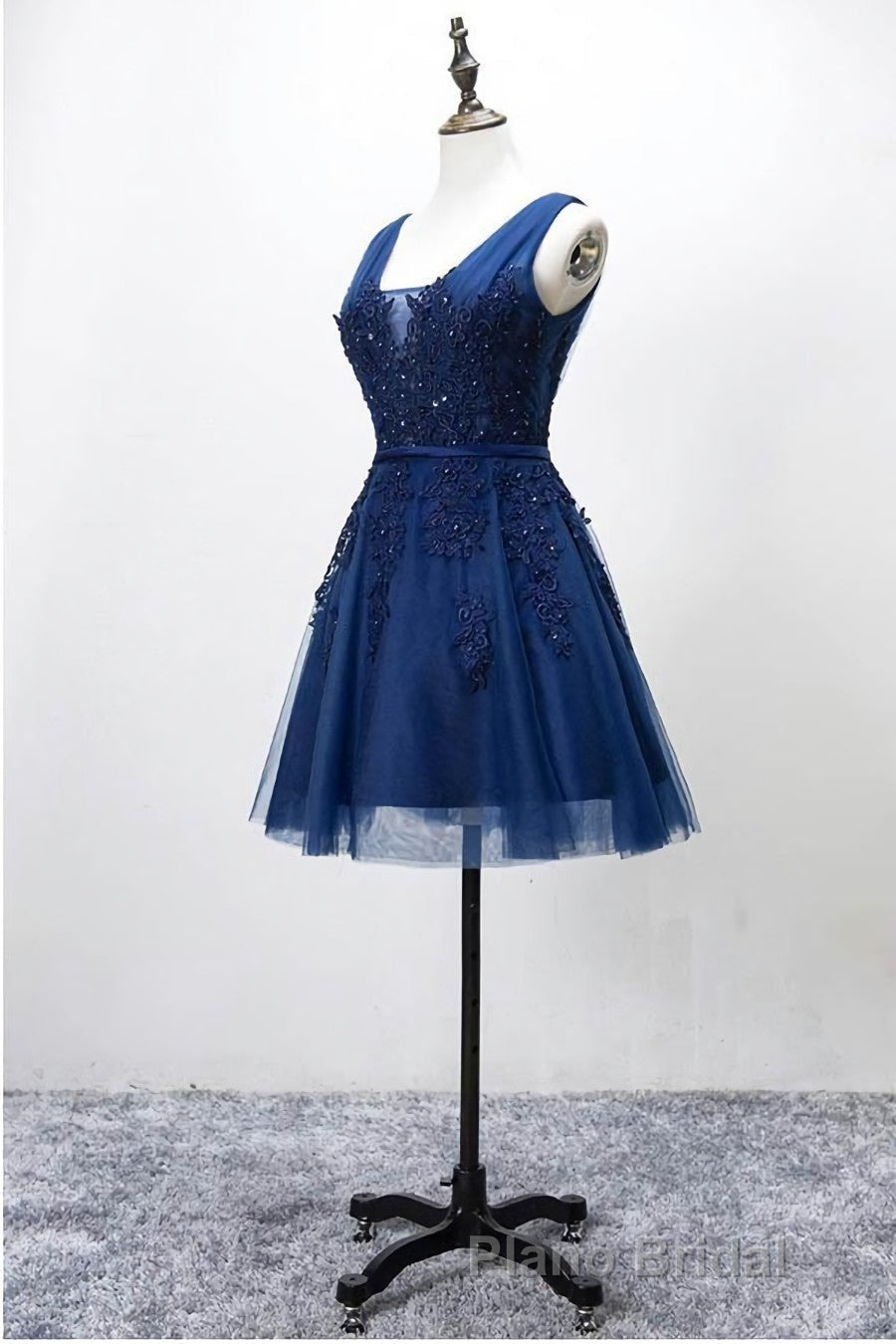 Grey Lace-up Tulle Short Homecoming Dresses with Lace Appliques