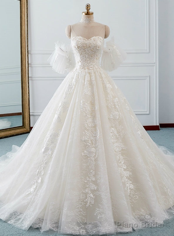 Ivory Ball Gown Tulle Sweetheart Neck Appliques Wedding Dress Main image