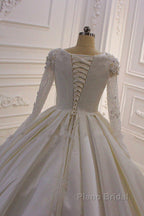 Ivory Long Sleevess Jewel Ruffless Flowers Bedaings Wedding dress