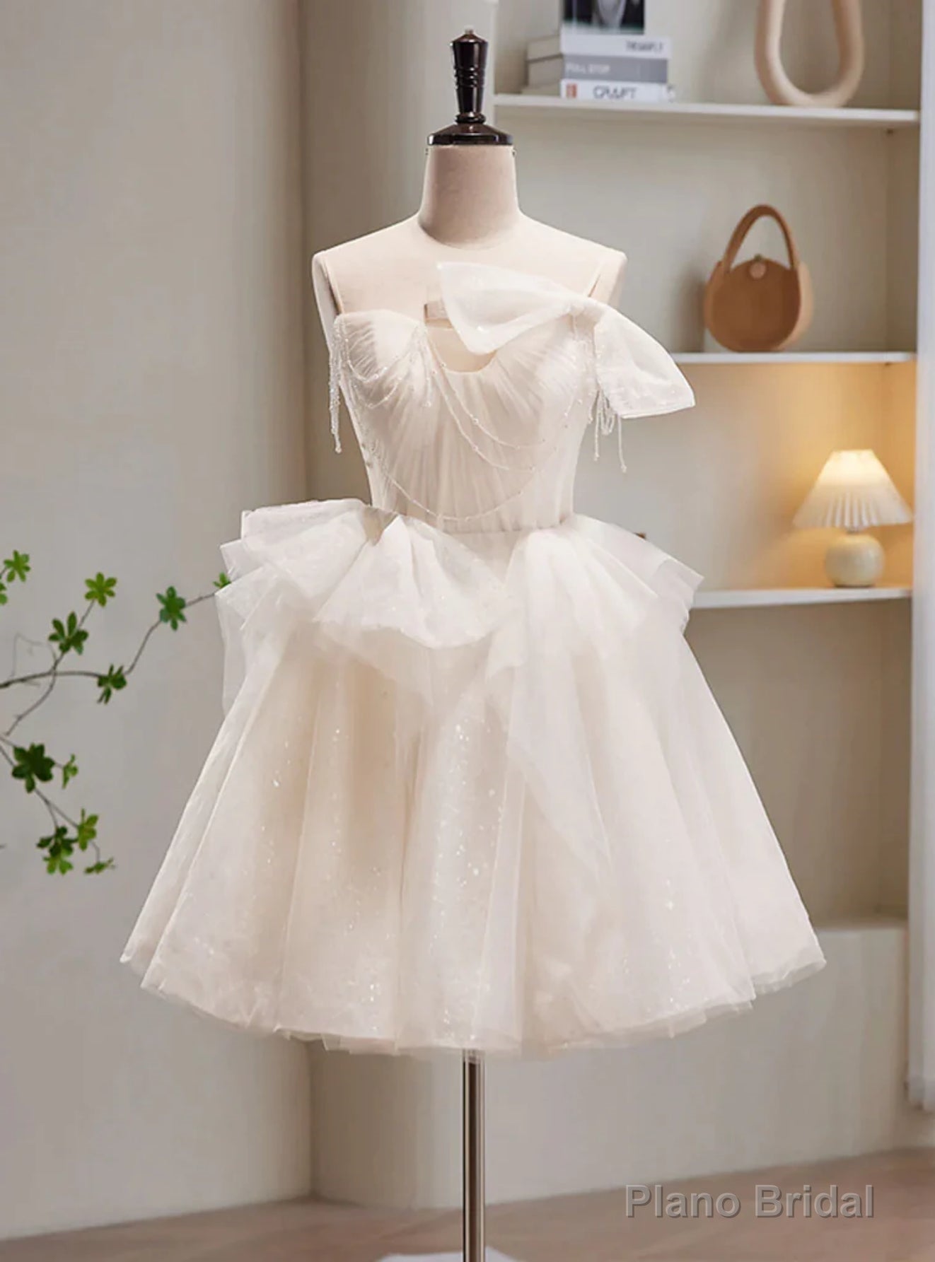 Ivory Tulle Sequins Strapless Pleats Bow Homecoming Dress Main image