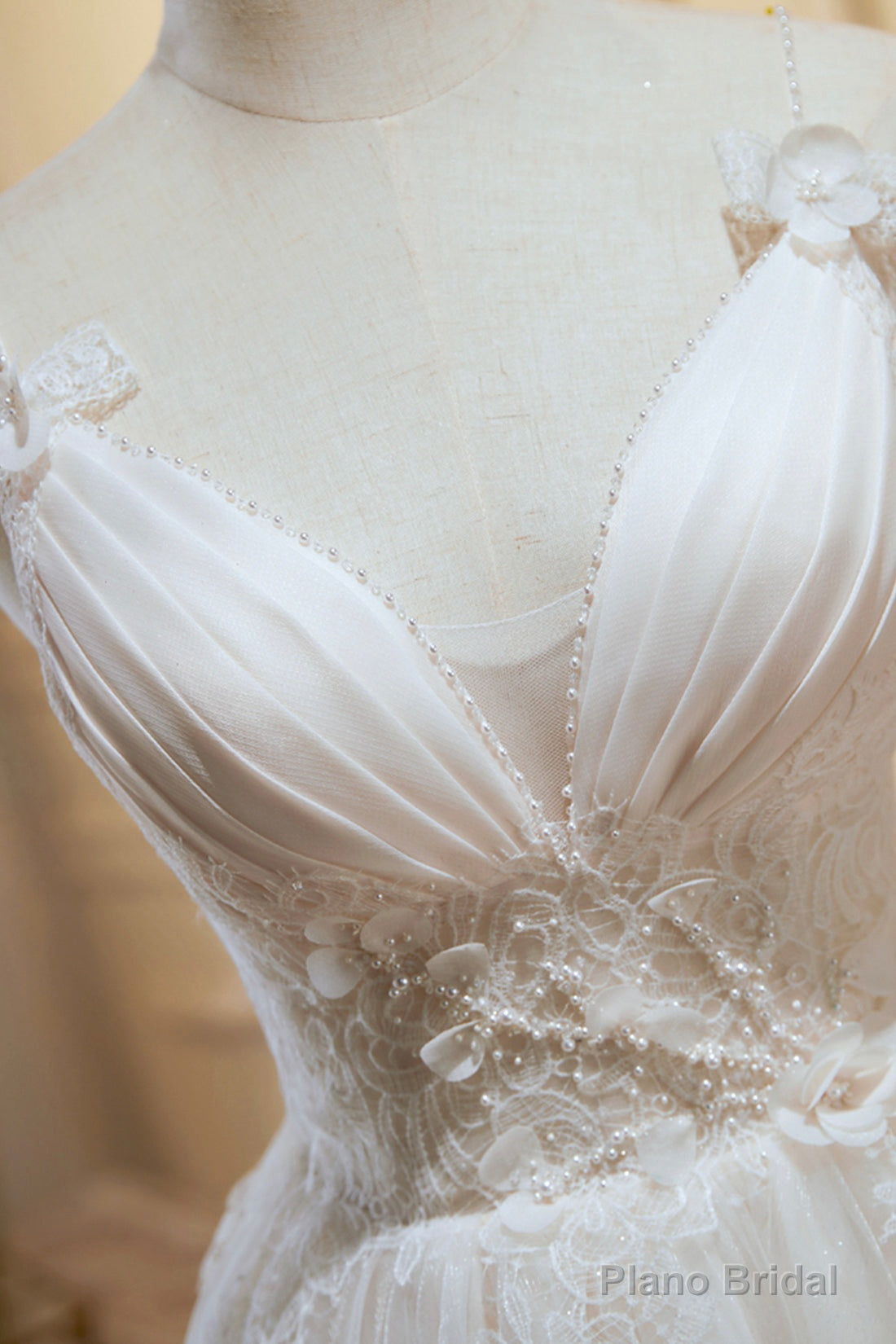 Ivory V Neck Tulle Lace Knee Length Prom Dress, Cute A-Line Homecoming Dress Secondary image