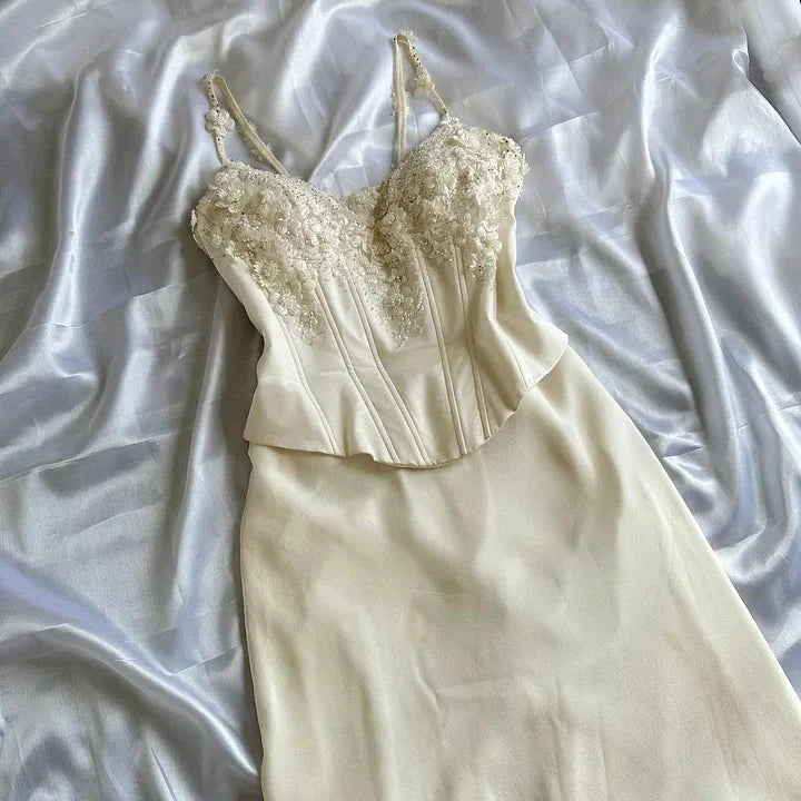 Ivory Luxury Gorgeous Fashion Exquisite Flowers Beading Long Chiffon Elegant Ball Gown Formal Evening Dresses Party Dresses Secondary image