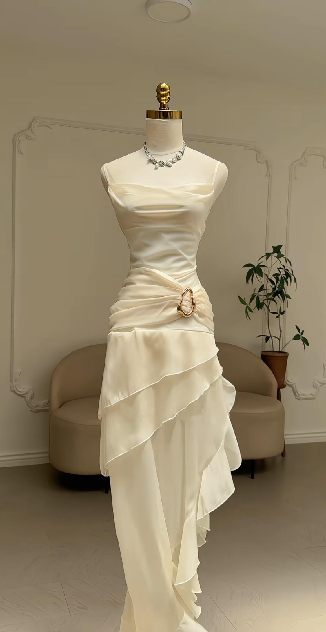 Ivory White Vintage Spaghetti Strap Long Chiffon Formal Prom Dresses Formal Evening Dresses Party Dresses Secondary image