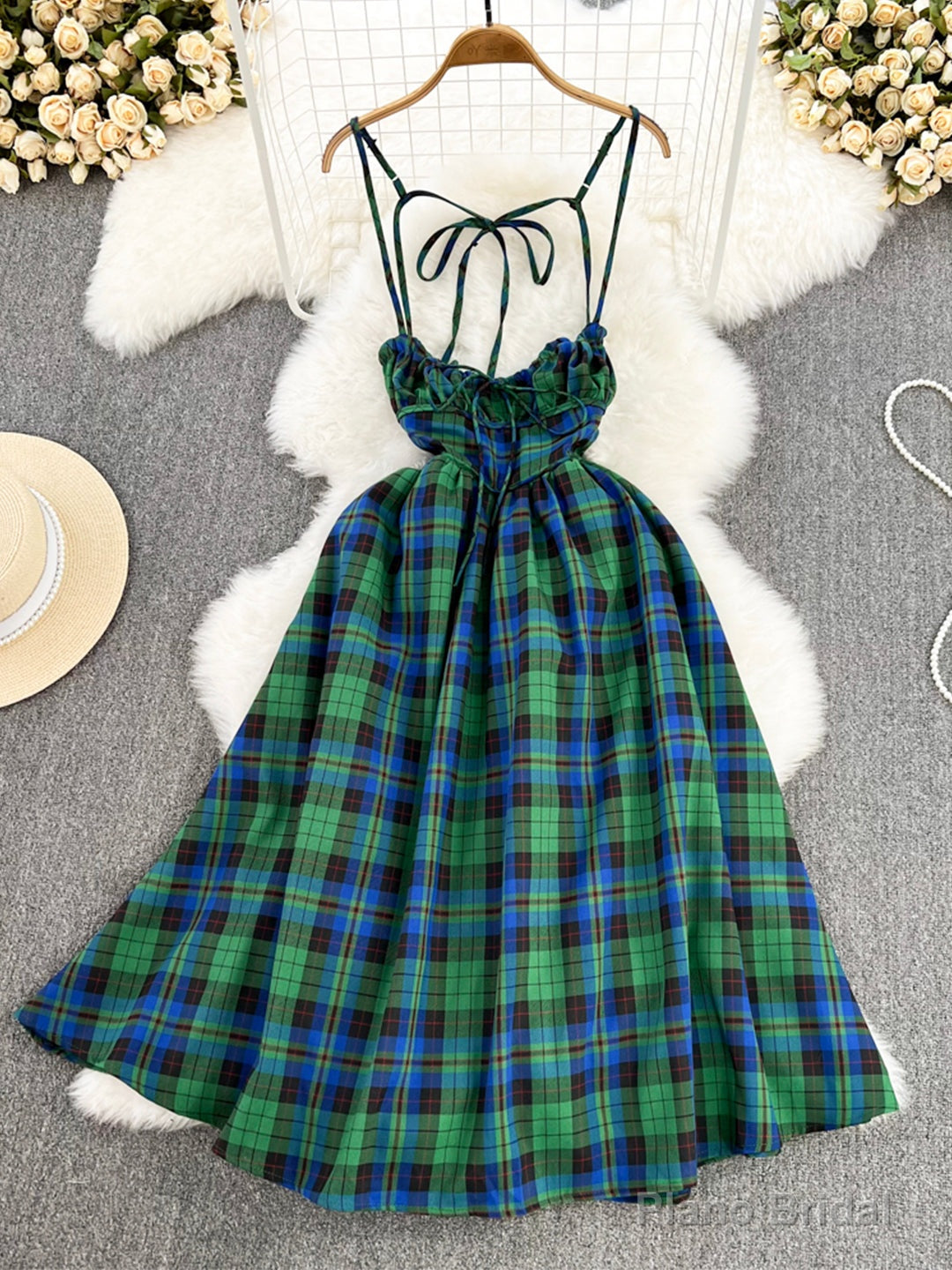 Lovely Green Plaid Halter Dress, A-Line Fashion Dress Main image