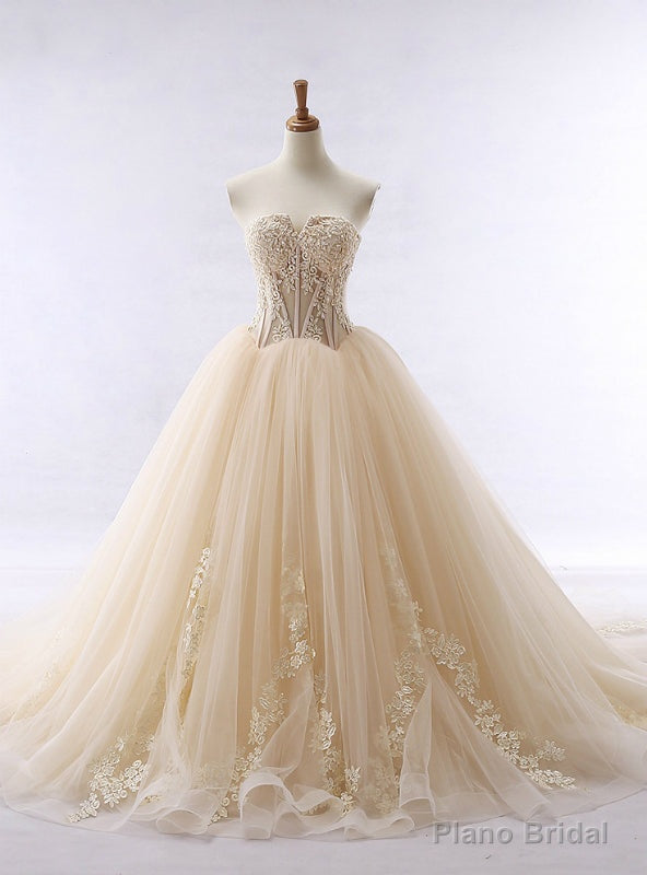 Lace Applique Champagne Tulle Sweetheart Neckline Wedding Dress Main image