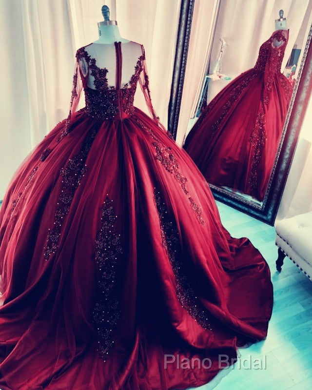 Lace Beaded Green Ball Gown Quinceanera Dresses Long Sleeves Graduation Dresses