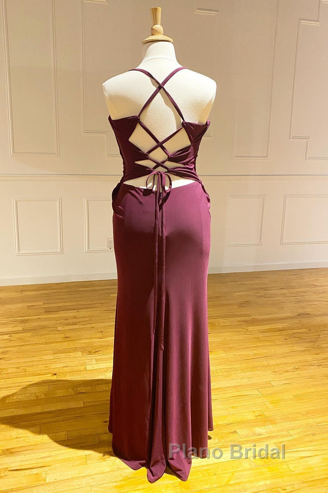 Lace-Up Burgundy Pleated Chiffon Bridesmaid Dresses