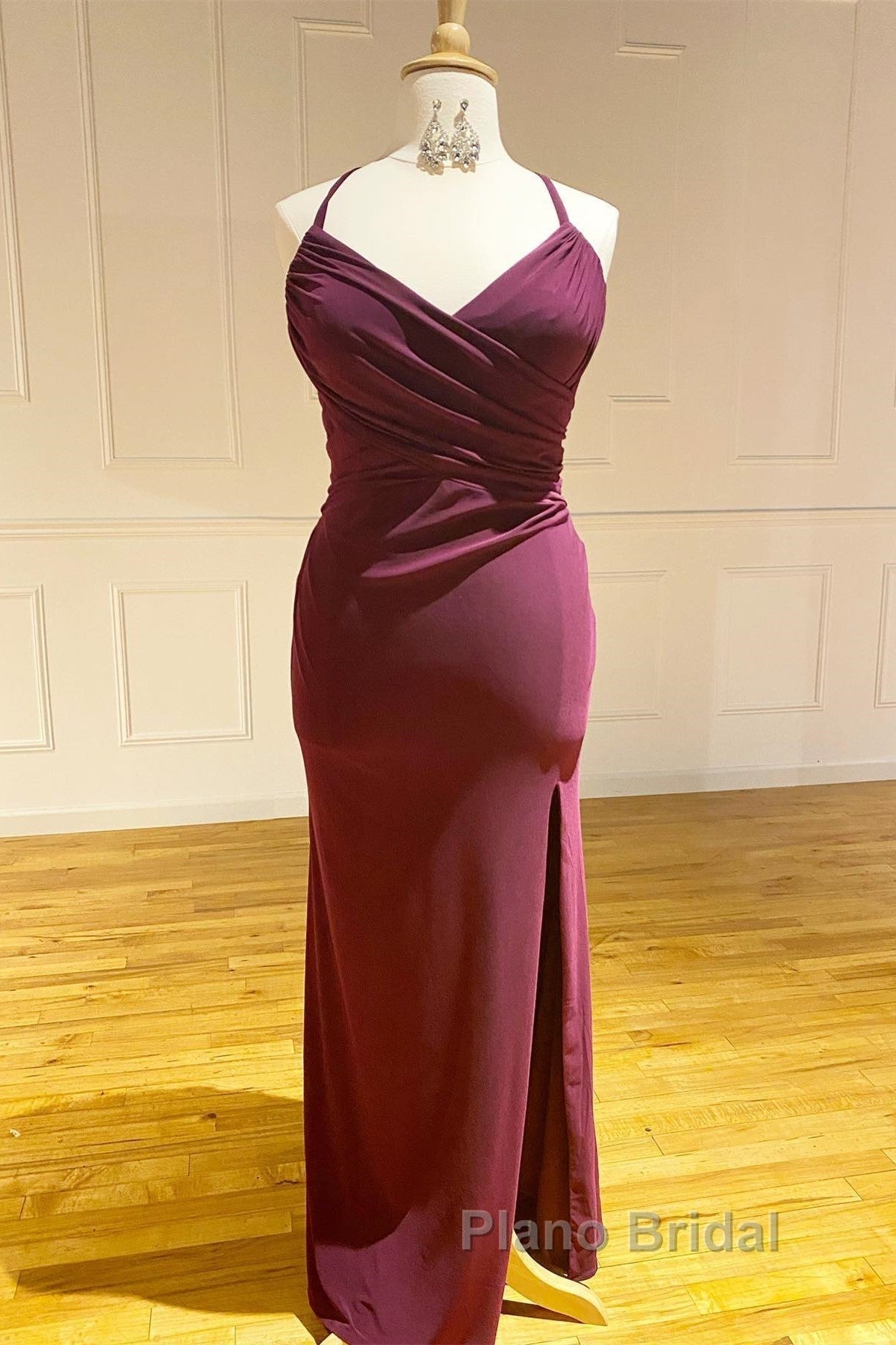 Lace-Up Burgundy Pleated Chiffon Bridesmaid Dresses