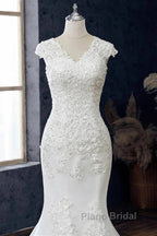 Lace V-Neck Cap Sleeve Trumpet Wedding Dresses