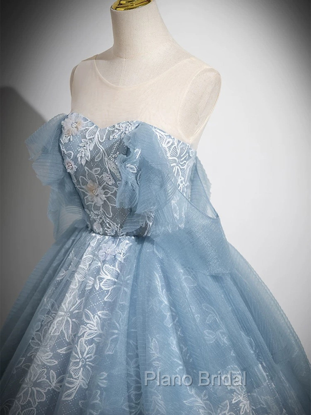 Light Blue A-Line Lace And Tulle Long Party Dresses, Blue Round Neckline Formal Prom Dresses