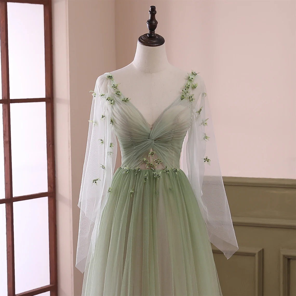 Light Green Long Sleeves Gradient Tulle Party Dresses, Green Floor Length Formal Prom Dresses Secondary image