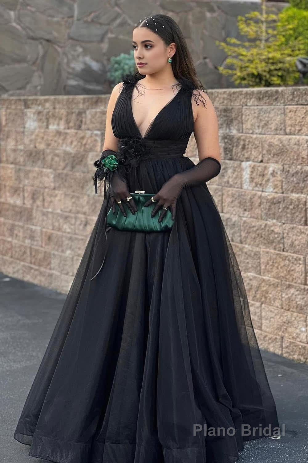 Light Pink V-Neck Backless Tulle Long Prom Dress