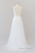 Long A-line Open Back V-neck Lace Tulle Wedding Dress