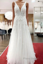 Long A-line Sleeveless Tulle Lace Appliques Open Back Wedding Dresses