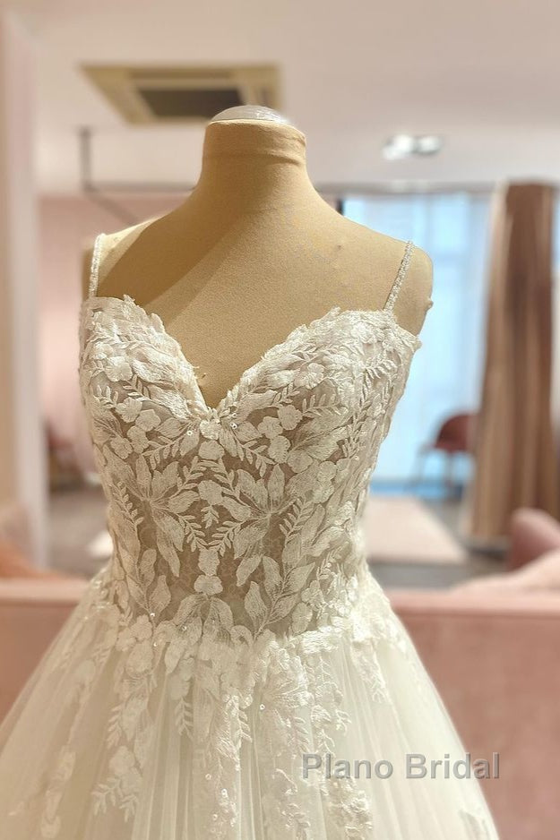 Long A-Line Spaghetti Straps Sweetheart Floral Lace Tulle Wedding Dress Secondary image