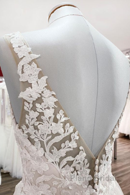 Long A-line Tulle V Neck Open Back Appliques Lace Wedding Dress