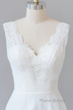 Long A-line V-neck Lace Tulle Backless Wedding Dress