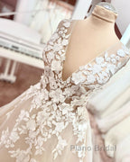 Long A-Line V-neck Wide Straps Backless Appliques Lace Tulle Wedding Dress