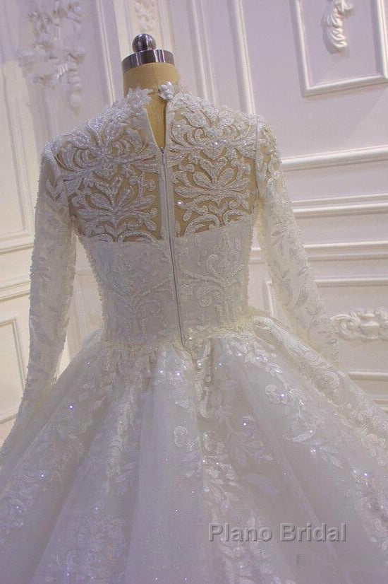 Long High neck Appliques Lace Ball Gown Wedding Dress with Sleeves