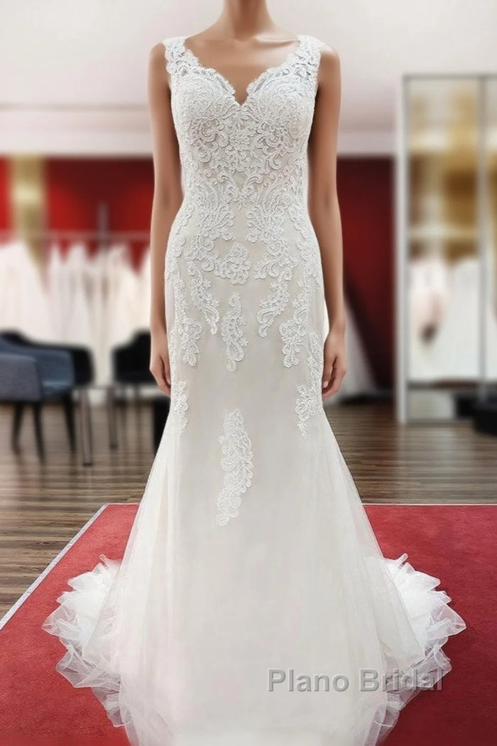 Long Mermaid Lace Sweetheart Open Back Wedding Dress with Appliques Lace Main image