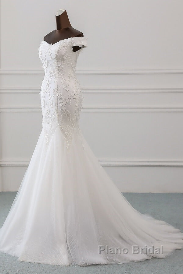 Long Mermaid Off Shoulder Lace-up Applique Lace Wedding Dress