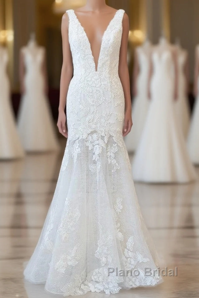 Long Mermaid V-neck Appliques Tulle Lace Wedding Dress Main image