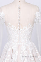 Long Sleeve Appliques Lace Tulle A-line Wedding Dress