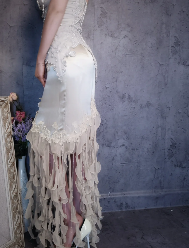 Luxurious Ivory Mermaid Thin Strap Pearl Ruffled Satin Long Formal Prom Dresses