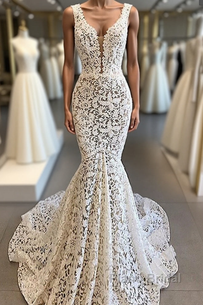 Luxurious Plunging V neck Mermaid Lace Wedding Dresses Romantic Bridal Gowns for Garden Wedding
