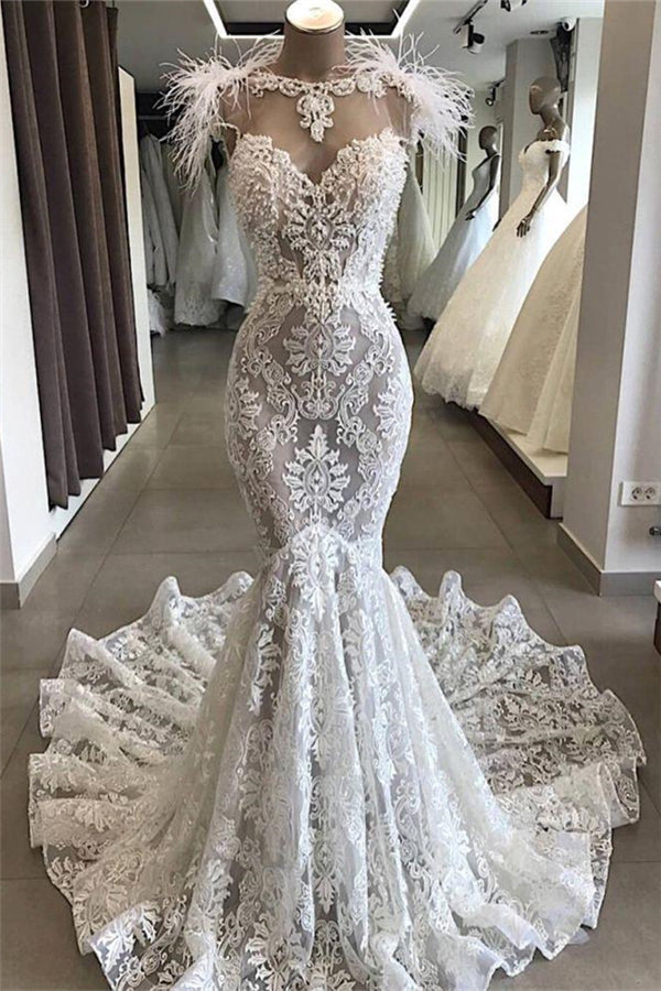 Luxurious White Hollow Sweetheart Open Back Lace Long Wedding Dress With Fur Neckline Main image