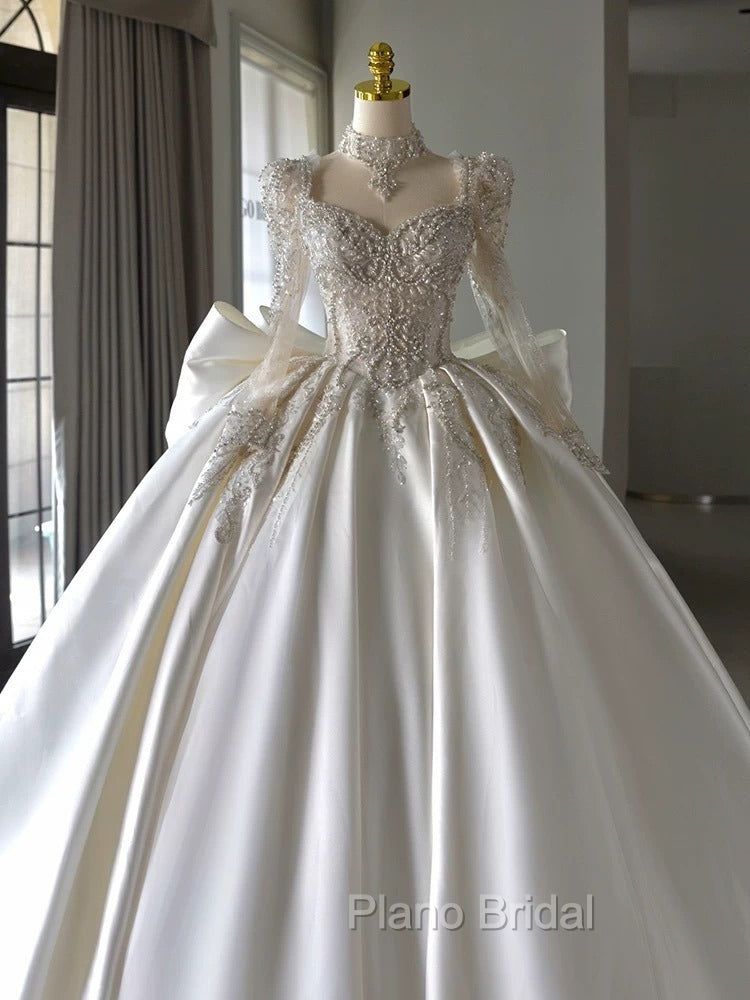 Luxury Ball Gown Sweetheart Neckline Long Sleeves Sequin White Wedding Dresses Brides Dresses Secondary image