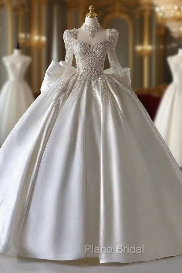 Luxury Ball Gown Sweetheart Neckline Long Sleeves Sequin White Wedding Dresses Brides Dresses Main image