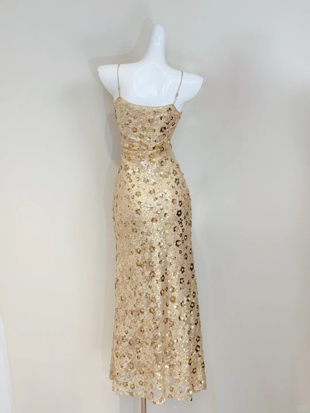 Luxury Gold Mermaid Strapless V-Neck Sequined Long Formal Prom Dresses
