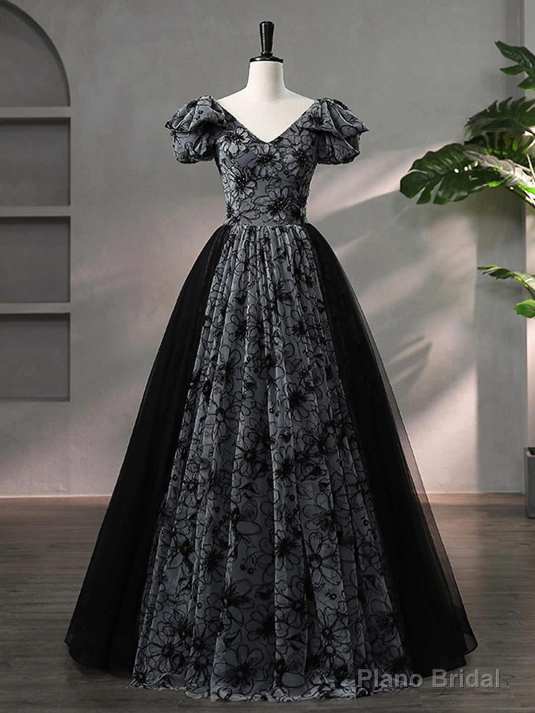 Beautiful Black Rhinestone Flower Prom Dress, Black V-Neck Short Sleeve Evening Dress Secondary image