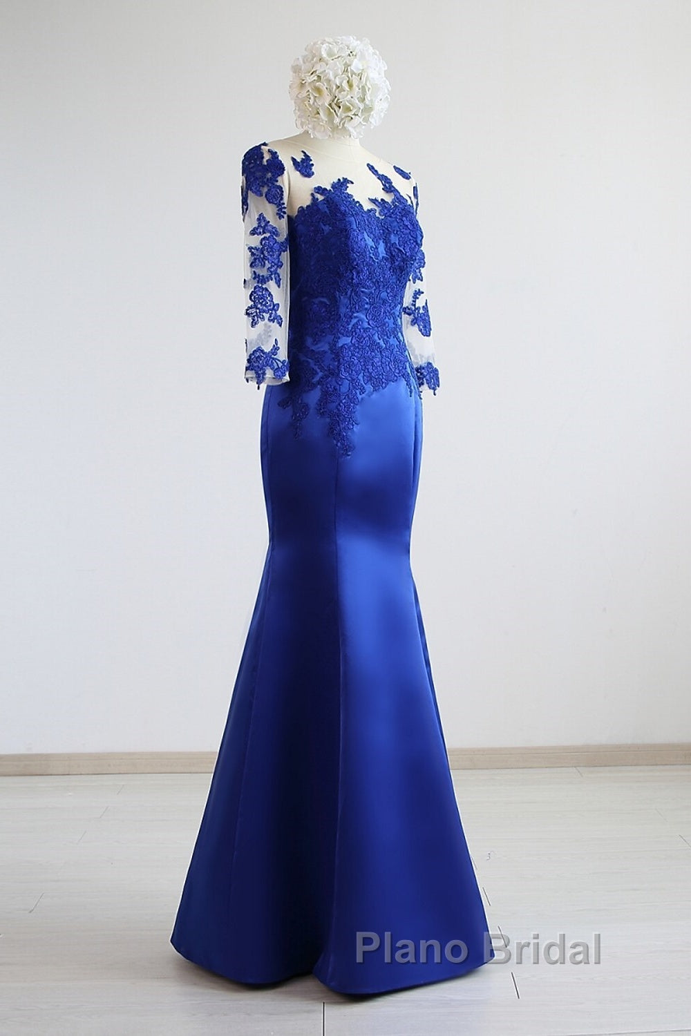 Mermaid / Trumpet Evening Gown Elegant Dresses Formal Floor Length Half Sleeve Illusion Neck Satin With Pleats