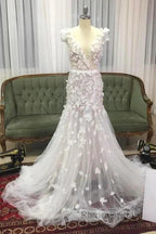Mermaid V Neck Hand Made Flowers Tulle Wedding Dresses