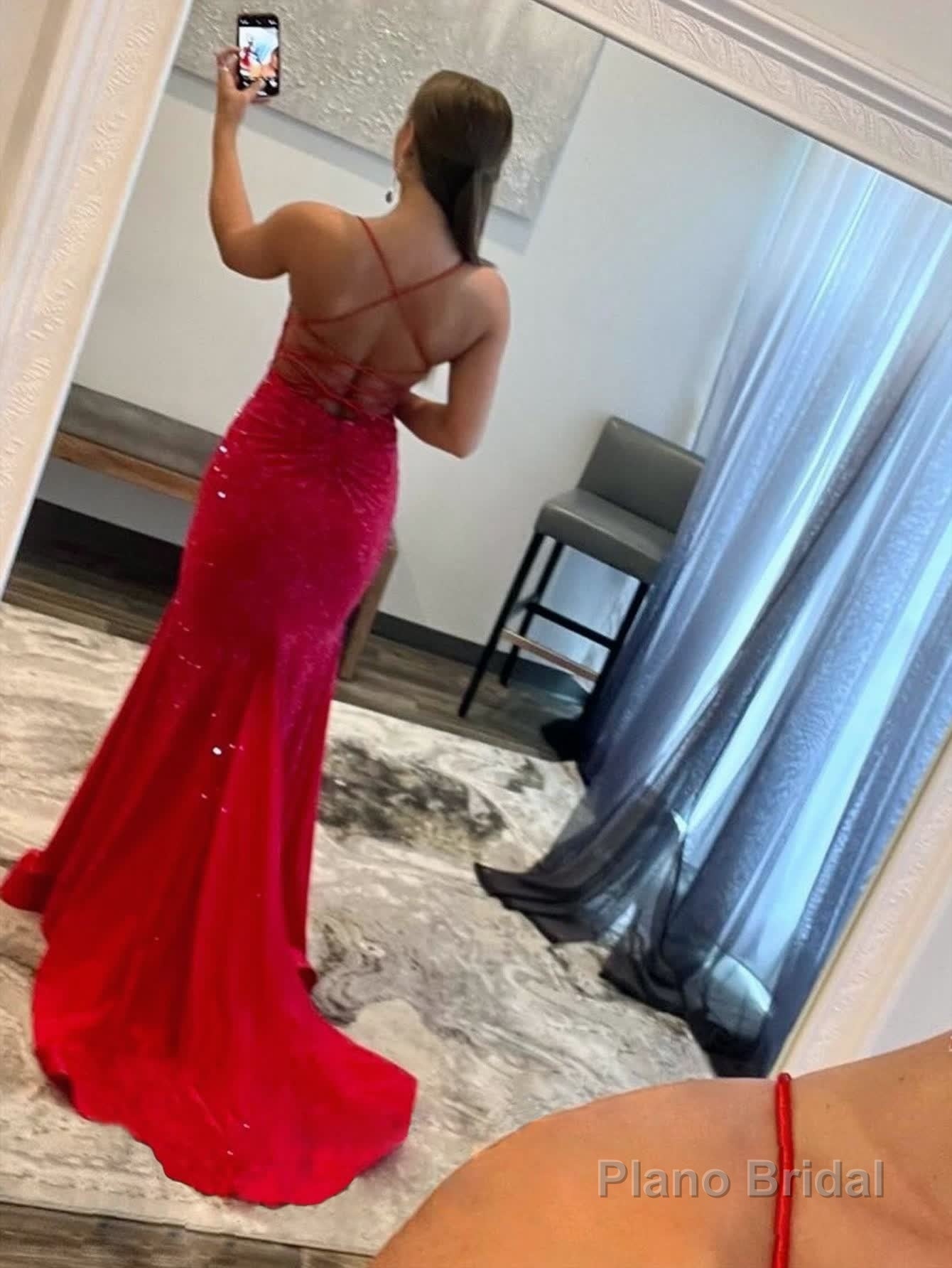Mermaid V Neck Red Glitter Satin Prom Dress Secondary image