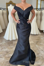 Black Floral Appliques Off-Shoulder Mermaid Long Mother of Bride Dresses with Slit