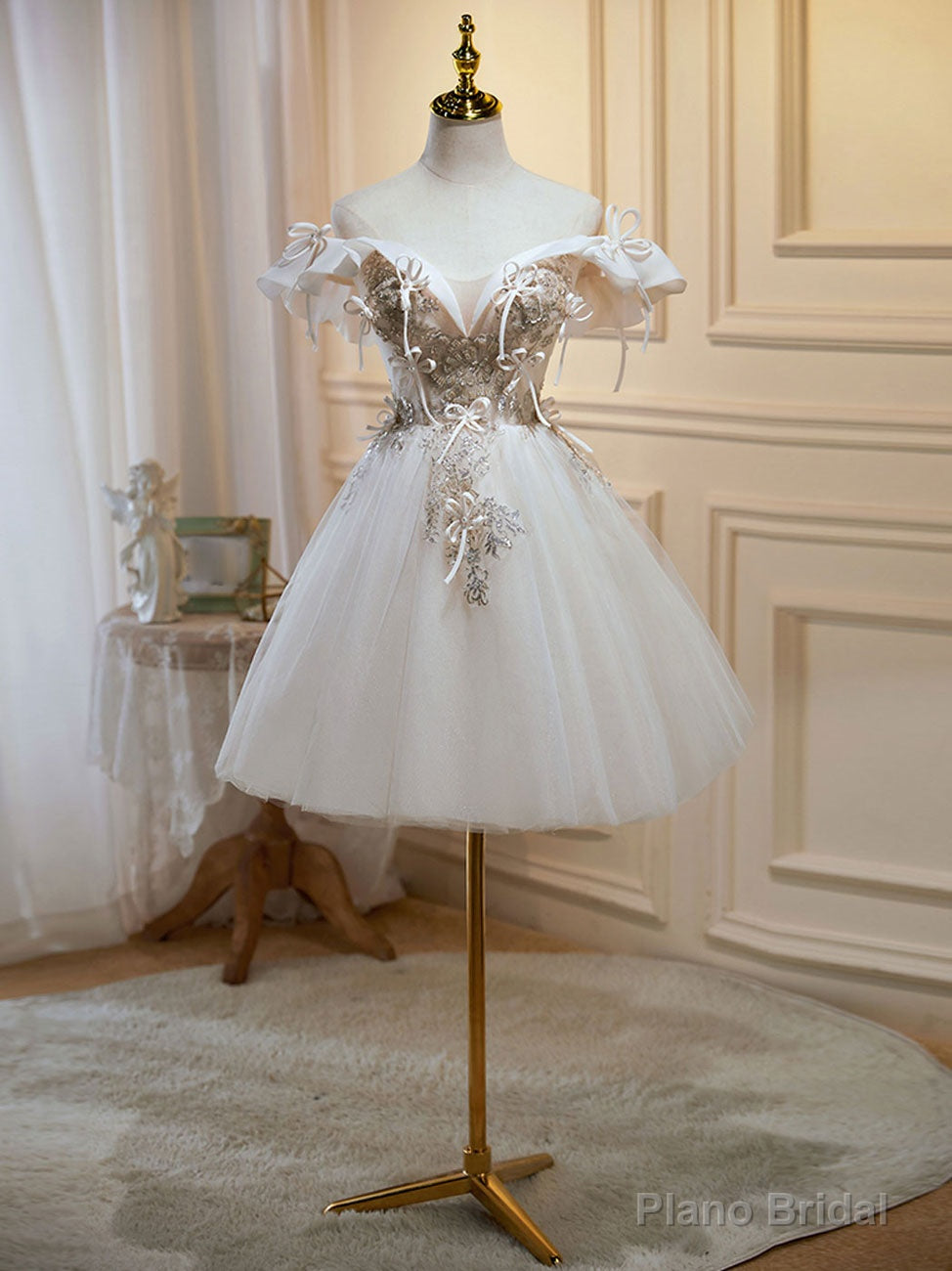 Mini/Short Light Champagne Prom Dress, Short Puffy Homecoming Dresses Secondary image