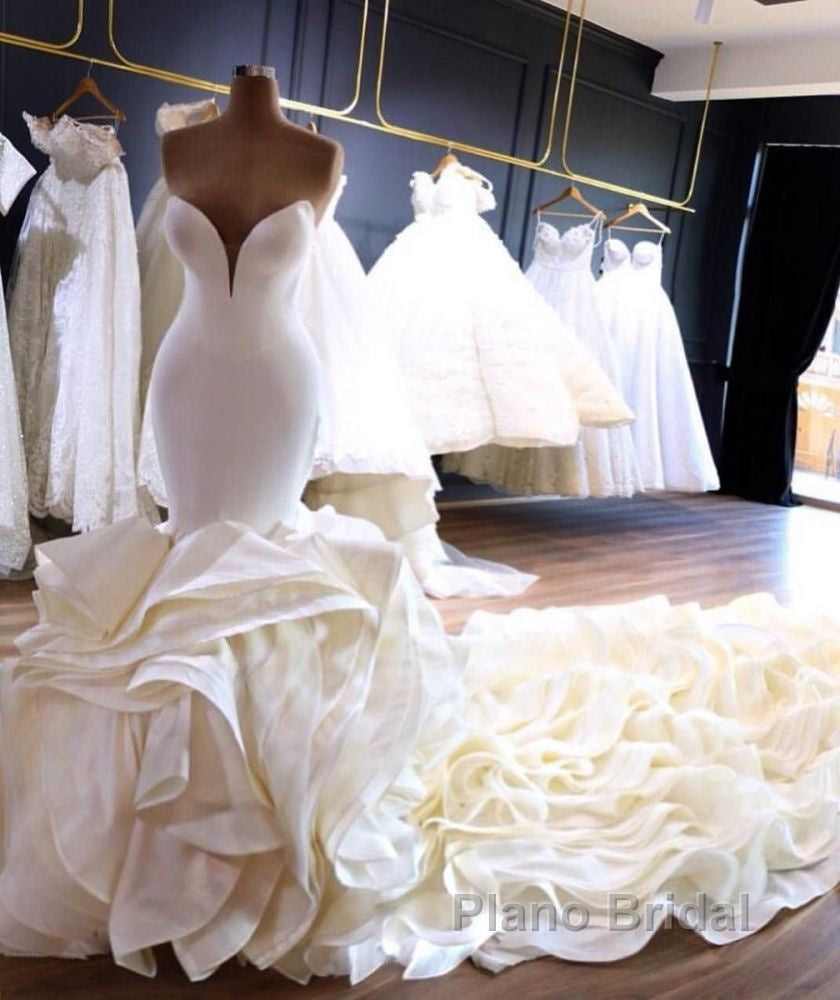 Modern Strapless Mermaid Ivory Wedding Dresses Tiered Ruffless Satin Bridal Gowns with Cathedral Train Secondary image