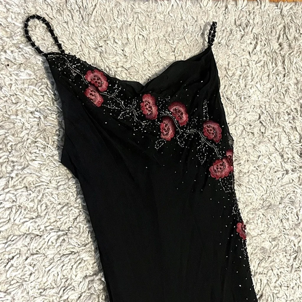 Modest Black Long Formal Prom Dresses With Flowers 22Th Birthday Outfits