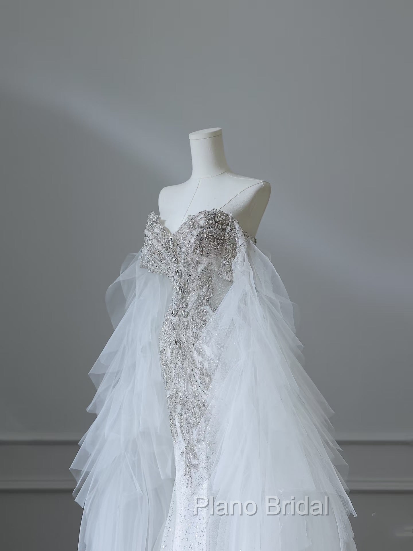 Modest Mermaid Off The Shoulder White Tulle Long Wedding Dresses Brides Dresses