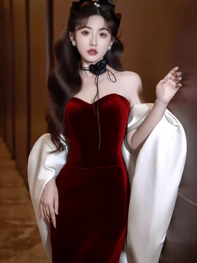 Modest Mermaid Strapless Burgundy Long Formal Prom Dresses
