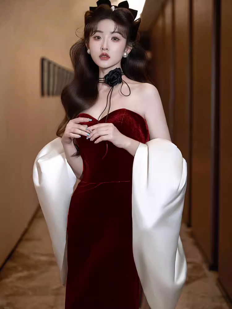 Modest Mermaid Strapless Burgundy Long Formal Prom Dresses