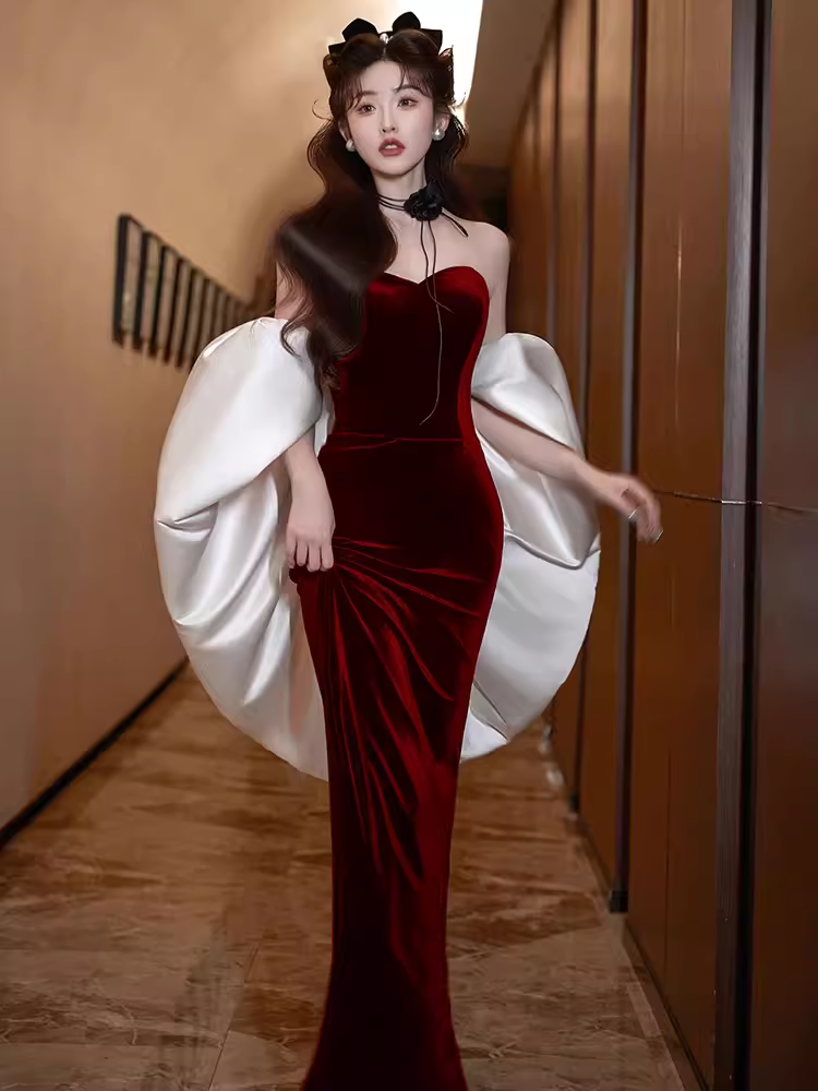 Modest Mermaid Strapless Burgundy Long Formal Prom Dresses Main image