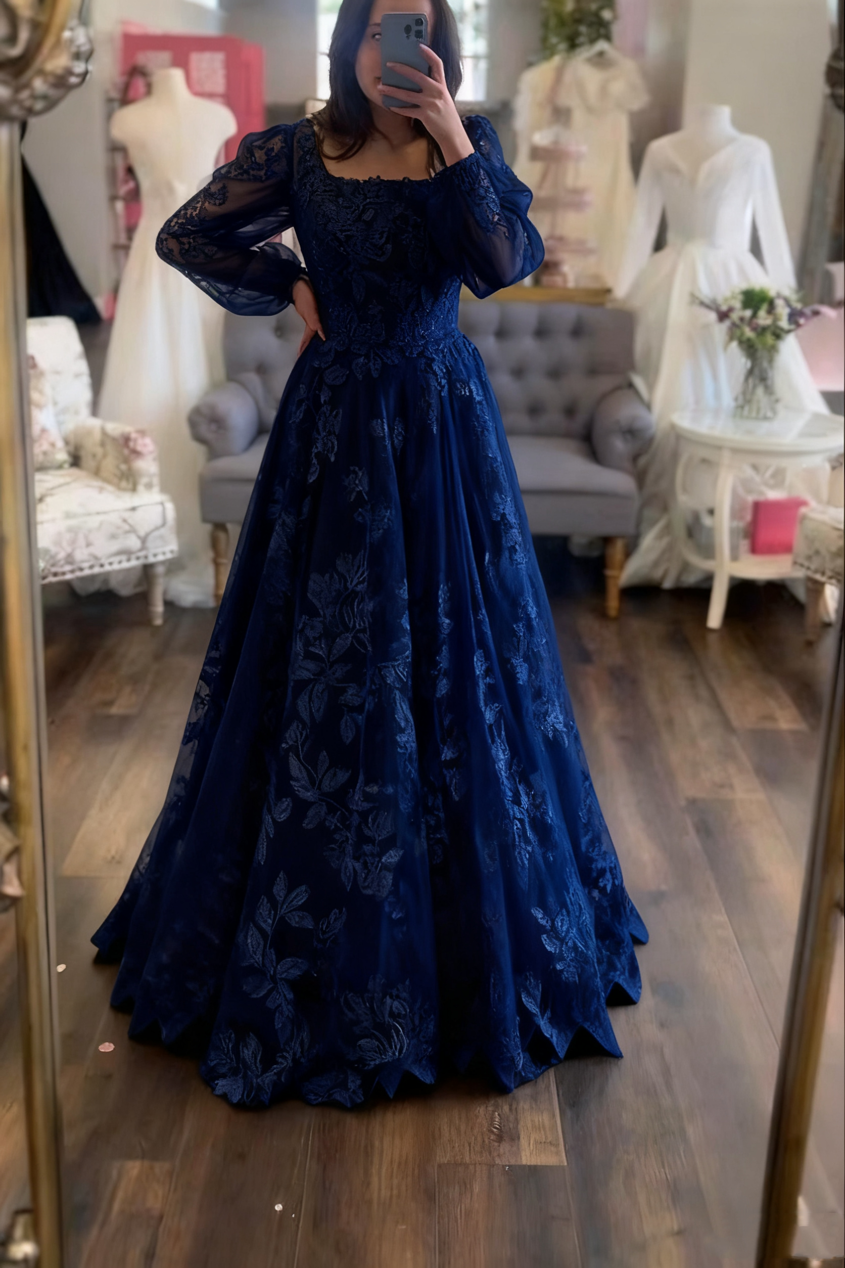Modest Wedding Dresses Long Sleeve Lace Applique Classic A-Line Wedding Dresses